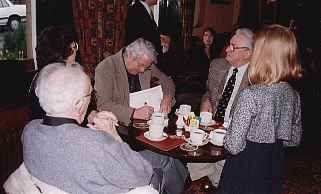 autograph.jpg - 9.2 K